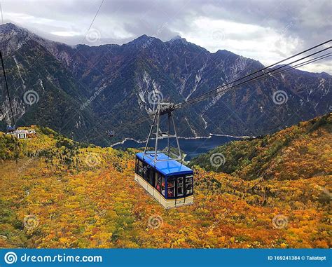 Tateyama Kurobe Alpine Ropeway In Autumn Editorial Stock Image Image