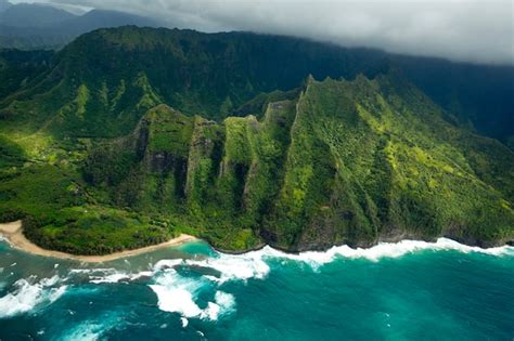 Premium Photo Aerial View Of Na Pali Coast In Kauai Hawaii