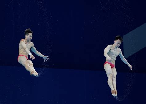 Diving China Men Reclaim 3m Synchro Springboard Title For Third Gold Of