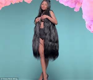 Nicki Minaj Dances Half Naked In Fur Gilet For Pills N Potions Music