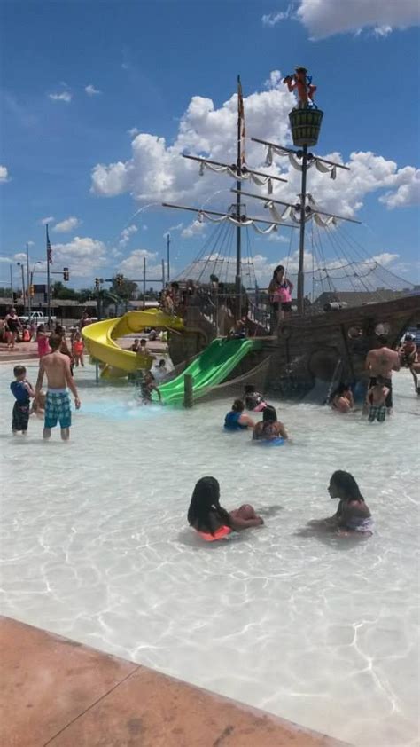 These Waterparks In Kansas Are Pure Bliss For Anyone Who Goes There