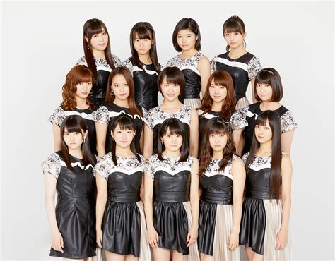 Morning Musume 17 Collaborates With First Generation Members For