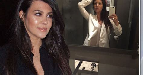 Kourtney Kardashian Tries To Do A Kim With A Sexy Bathroom Selfie But Ends Up With Blurry Snap