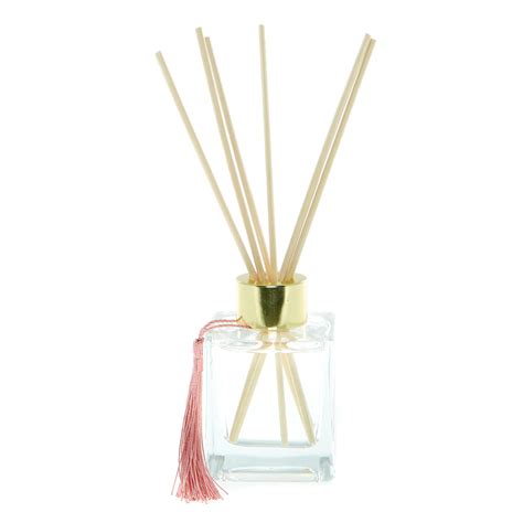 Buy Friend Rose And Oud Reed Diffuser For Gbp 100 Card Factory Uk