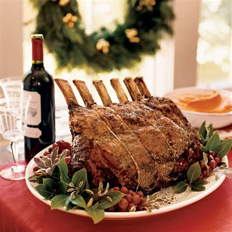 Read about more types of american christmas food here! International food blog: AMERICAN: Christmas Roasts from Food and Wine