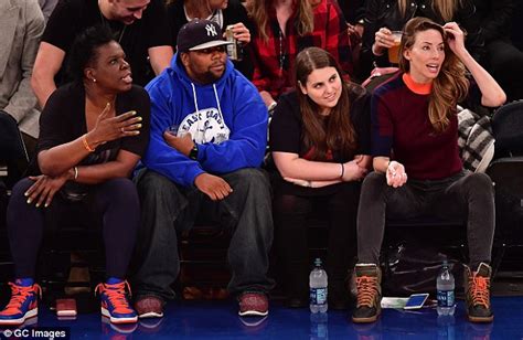 Whitney Cummings Flashes Crowd At Knicks Game As She Pulls Up Sweater For Jumbotron Cam Daily