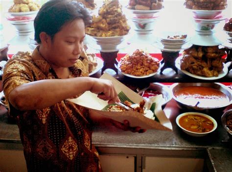 Rincian Modal Usaha Masakan Padang serta Kelebihan dan Kekurangannya