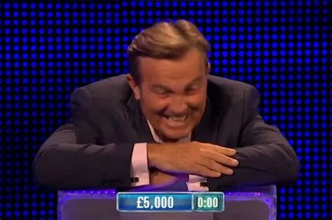 The Chases Bradley Walsh Collapses In Hysterics As He Awards Quizzer