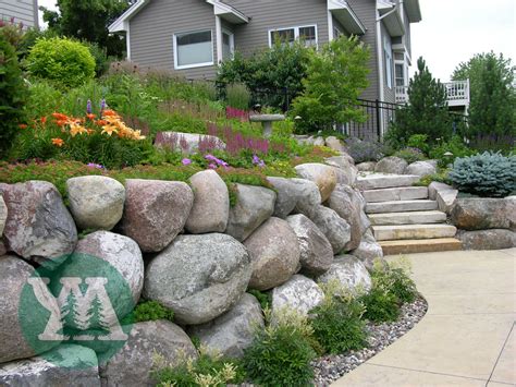 Boulder Wall Landscaping With Boulders Natural Stone Retaining Wall