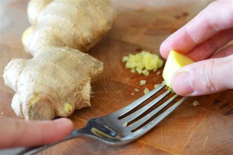 Quick Tip Grate Ginger With A Fork How To Grate Ginger Food Hacks