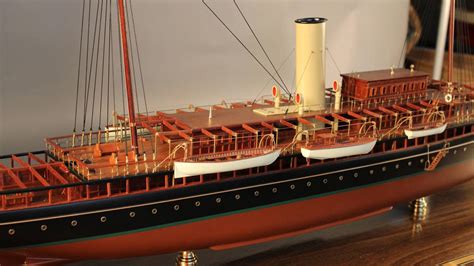 Steam Yacht Corsair Of 1930 Ship Model In Wood Display Case With