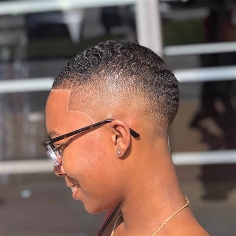 25 Bold Fade Hairstyles For Women To Copy In 2024