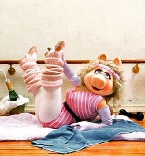 Miss Piggy Working The 80s Look Miss Piggy Kid Movies Muppets