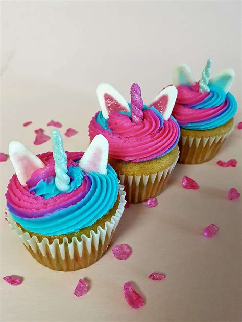 Easy Unicorn Cupcakes