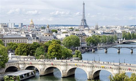En plein cœur de paris. «Les Ponts de Paris: un patrimoine révélé»: Paris et ses ...
