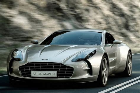Tradition: 100 Jahre Aston Martin - Für Gentlemen und Geheimagenten