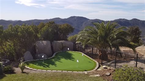In this video we show you how to install artificial turf for beginners. How to Make a Backyard Putting Green - INSTALL-IT-DIRECT