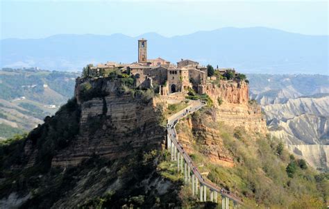Civita Di Bagnoregio Paesaggi Viaggiare In Italia Luoghi