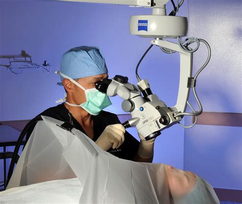 There are 4 health care providers, specializing in ophthalmology, plastic and reconstructive surgery, being reported as members of the medical group. Cataract Surgery - Center For Advanced Eye Care
