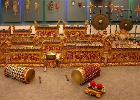 Alat musik tradisional bali, apa saja yang sudah anda tahu? Mengenal Eksotisme Alat Musik Bali Tradisional yang Tak Lekang oleh Zaman - kreativv ID