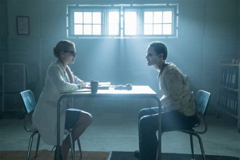 Suicide Squad Deleted Scenes Feature A More Psychotic Joker And Harley