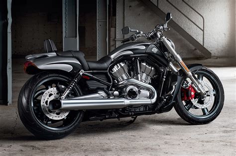 Harley Davidson V Rod Muscle 2016 2017 Specs Performance And Photos