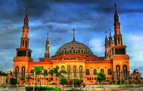 8 Most Beautifully Designed Mosques In Indonesia Uprintid