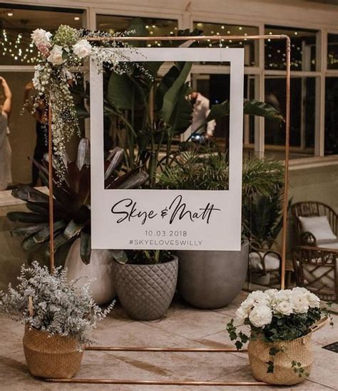 Props are always fun, and what better way to incorporate them into your photo booth than with custom speech bubbles? 45 Funny Photo Booth Props Ideas For Your Wedding - Weddingomania