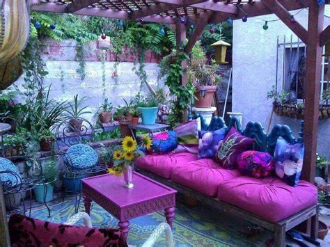 Lovely Colors For The Garden Home Decor Decor Bohemian Patio