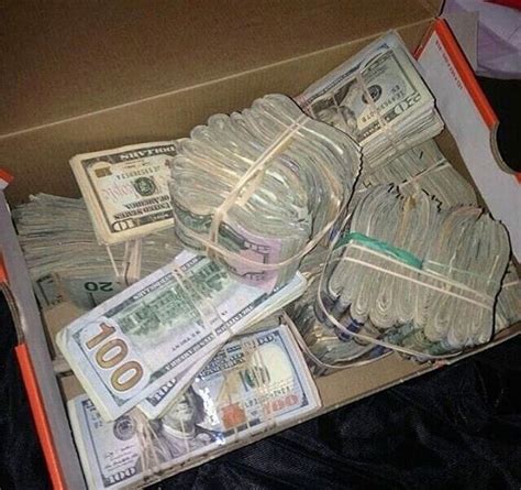 𝒗𝒖𝒊𝒕𝒕𝒐𝒏𝑩𝒂𝒃𝒆𝒆 Money Stacks Fake Money Money Cash