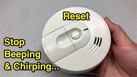 How To Stop Smoke Detector From Beeping And Chirping