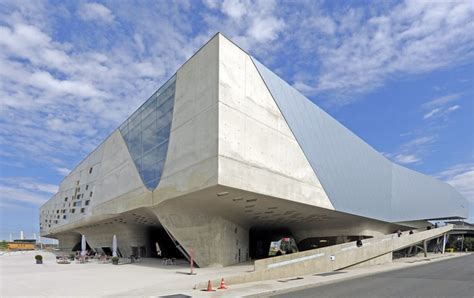Zaha Hadid Modern Architecture