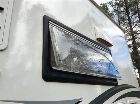 The Dometic Seitz Window Pros Cons And A Few Tips Truck Camper