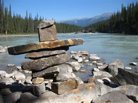 Inukshuk Inukshuk Inuksuk Nature Water