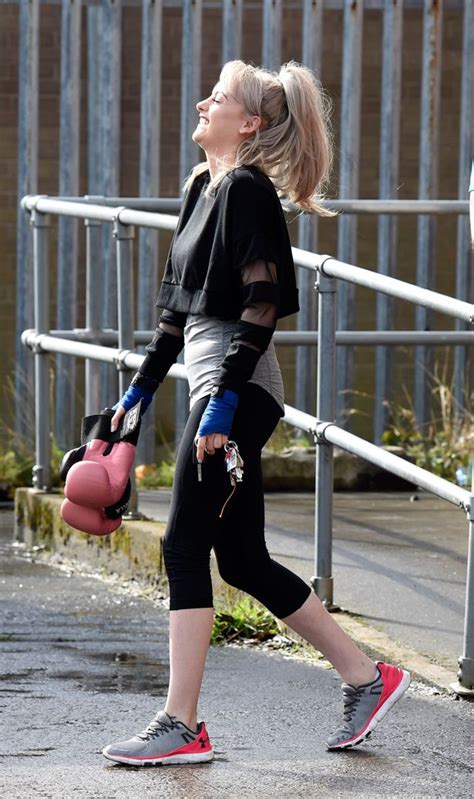 Sharing two pictures of herself at the gym, katie praised her personal trainer for helping her get motivated. Corrie's Katie McGlynn shows off her increasingly-slimline ...