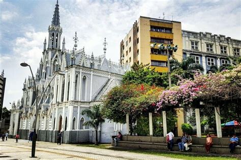 Recorrido A Pie Por Cali Descubra El Centro Histórico De La Ciudad