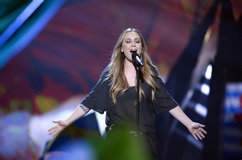 183 miljoen kijkers voor eurovisie songfestival. Anouk staat in de finale van het Songfestival - NRC