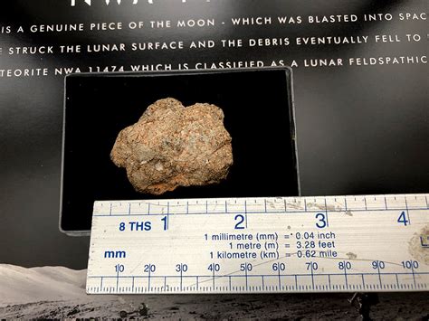 Lunar Meteorite Presentation 11474