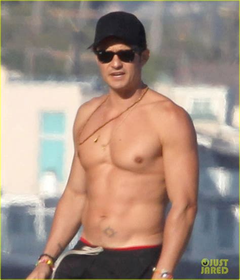 Orlando Bloom Looks Super Hot In New Shirtless Beach Photos Photo