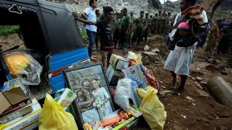 Sri Lankans Vent Anger As Toll Rises In Rubbish Dump Collapse Bbc News