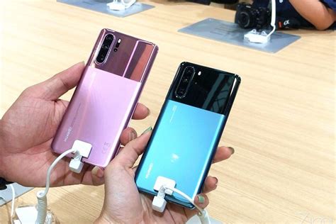 Hands On With The Huawei P30 Pro New Colours And Freebuds 3 Zing Gadget