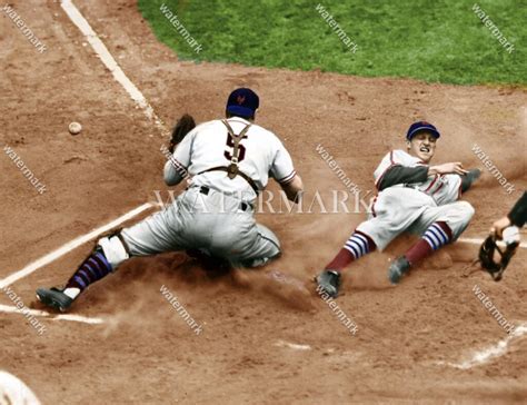 Bn436 Stan Musial Cardinals Inside The Park Home Run 1947 Colorized
