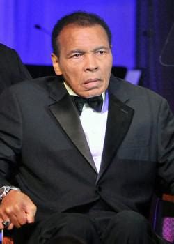 Check spelling or type a new query. Le boxeur Mohamed Ali | Medisite