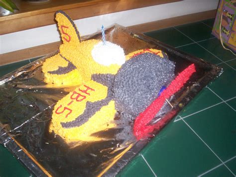 Bringing cake on a plane: Plane cake! | Planes cake, Cake, Birthday