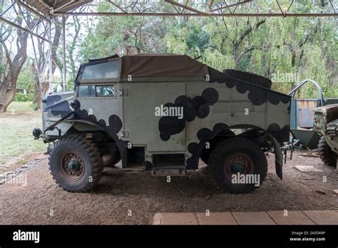 Rhodesia Army Vehicle Hi Res Stock Photography And Images Alamy