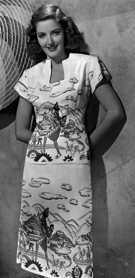 1946 Martha Vickers Incredible Border Print Dress 1940s Fashion Women 1940s Fashion Fashion