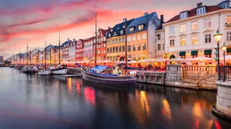 10 Most Colorful Cities In Europe Page 6 Of 12 Travelversed