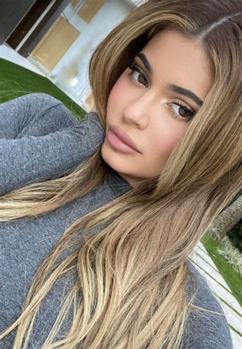 Easy hair coloring, mise en scene hello bubble foam color wine red 5br deep rose, self care diy hair coloring amore pacific. Pin by 𝕄𝔸𝕃𝕀𝕐𝔸ℍ on h a i r in 2020 | Kylie jenner hair ...