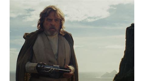 Mark Hamill Says Luke Skywalker Was Meant To Die In Episode Ix 8days