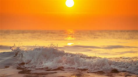 Ocean Waves In Orange Yellow Sky Background During Sunrise 4k Hd Ocean